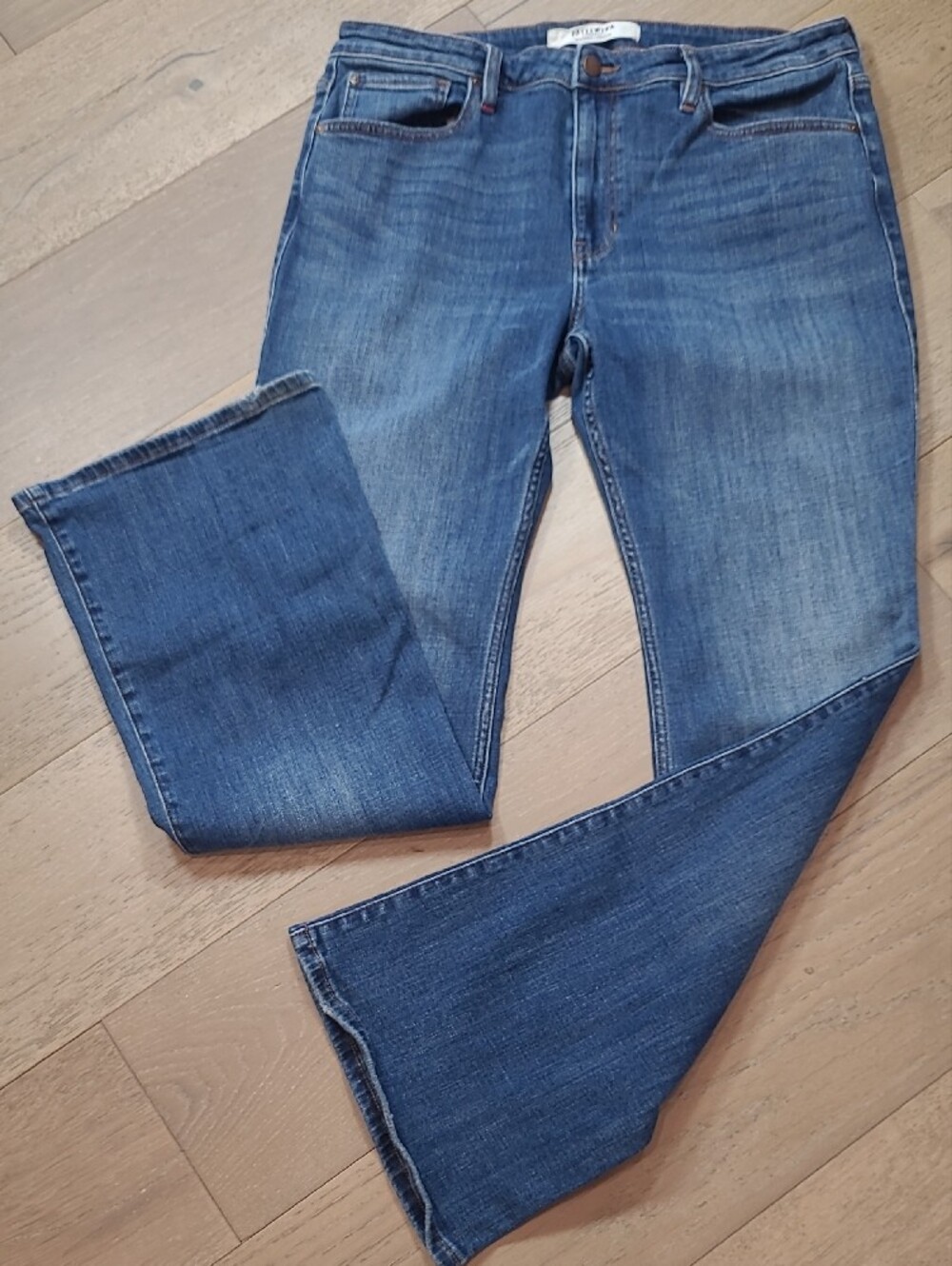 Idyllwind Jeans Women's sz 16W/34L* Rebel Mid Rise Boot Cut Denim Jean